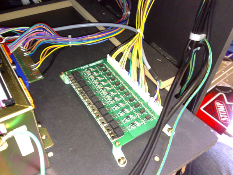 Datei:Piu lights io board.jpg